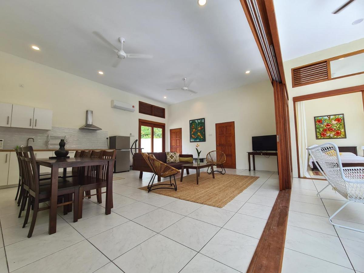 Villa Meranti - Spacious Private Pool Villa Pantai Cenang  Exterior foto