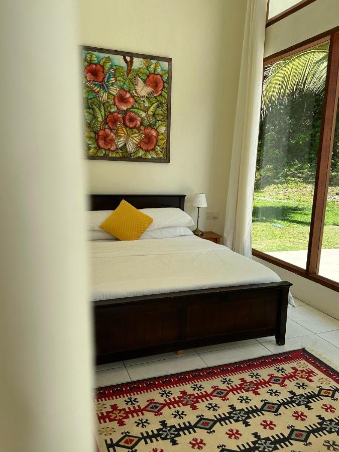 Villa Meranti - Spacious Private Pool Villa Pantai Cenang  Exterior foto