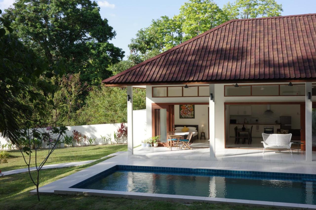Villa Meranti - Spacious Private Pool Villa Pantai Cenang  Exterior foto