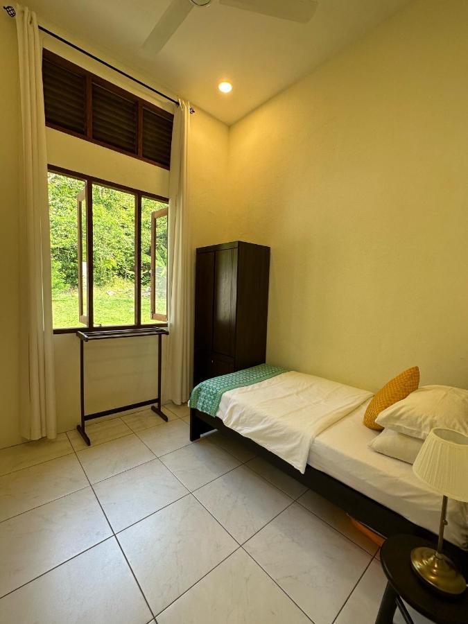 Villa Meranti - Spacious Private Pool Villa Pantai Cenang  Exterior foto